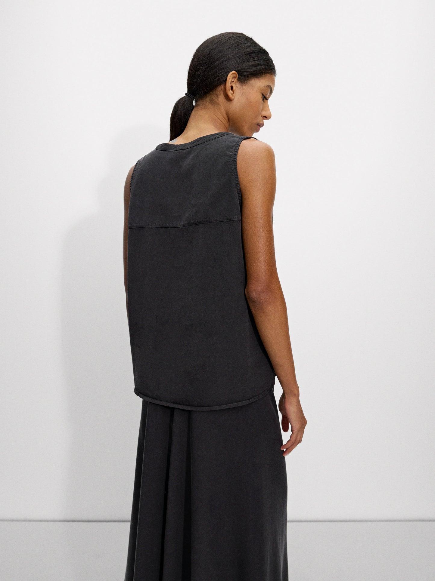 Sleeveless Top