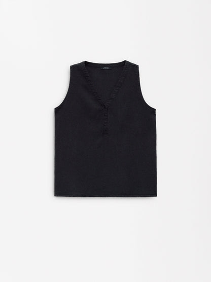 Sleeveless Top