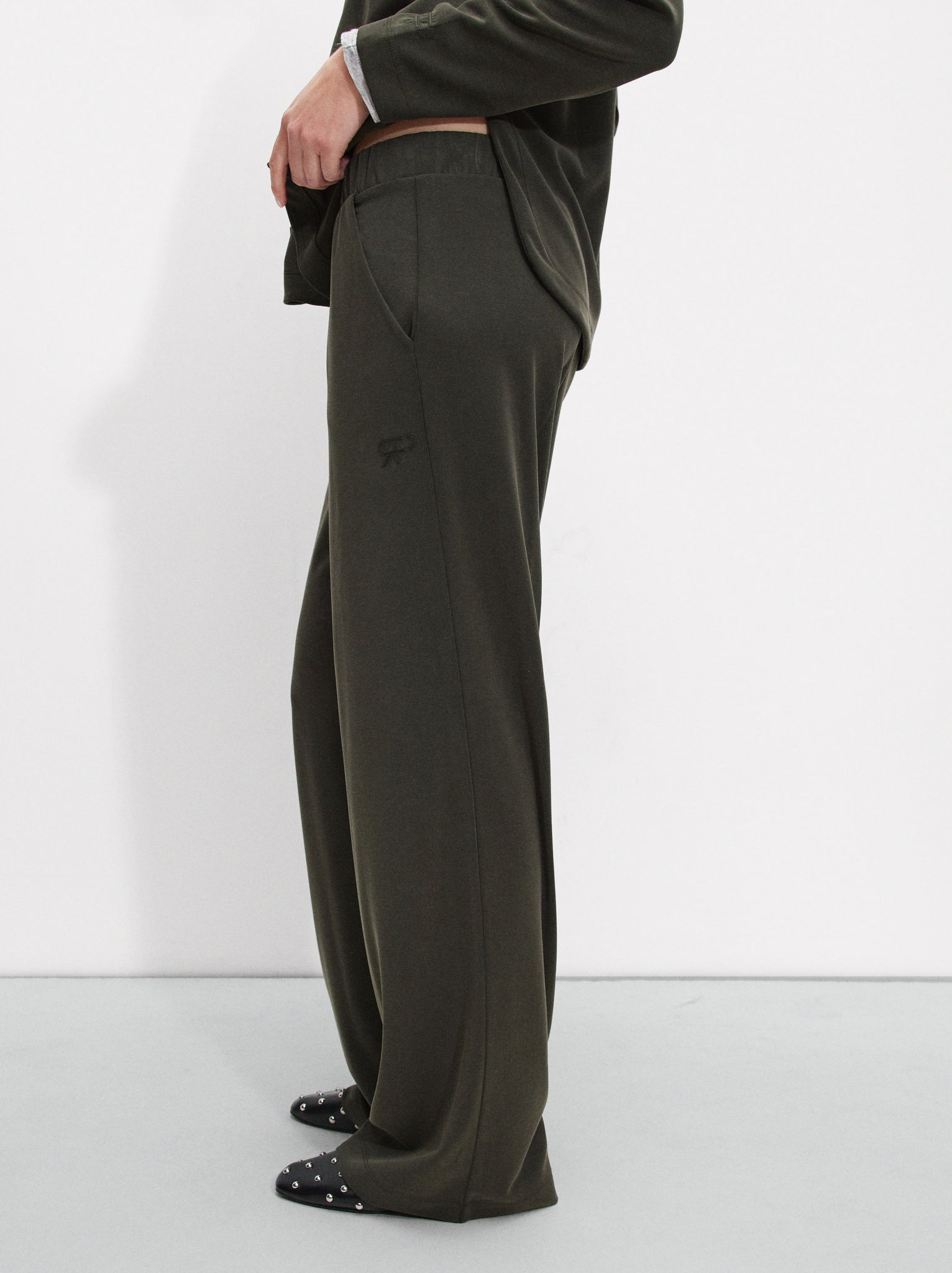 Trousers With Elastic Waistband