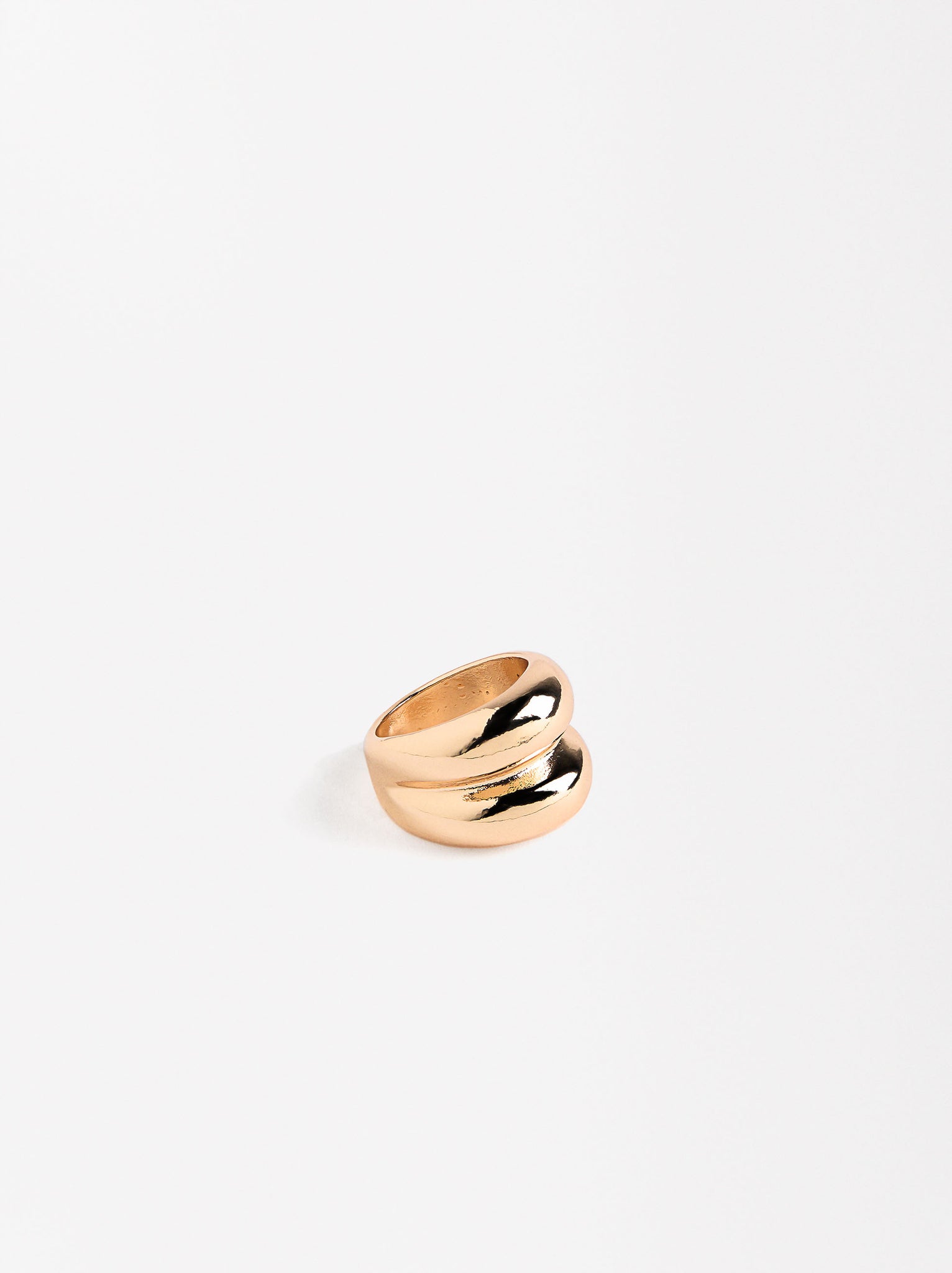 Double-Effect Ring