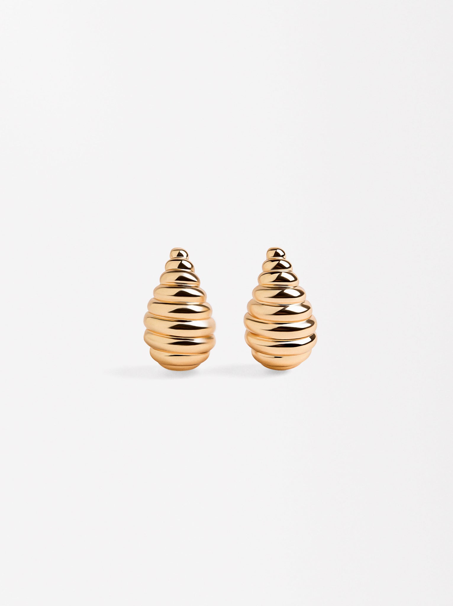 Ribbed Drop Earrings