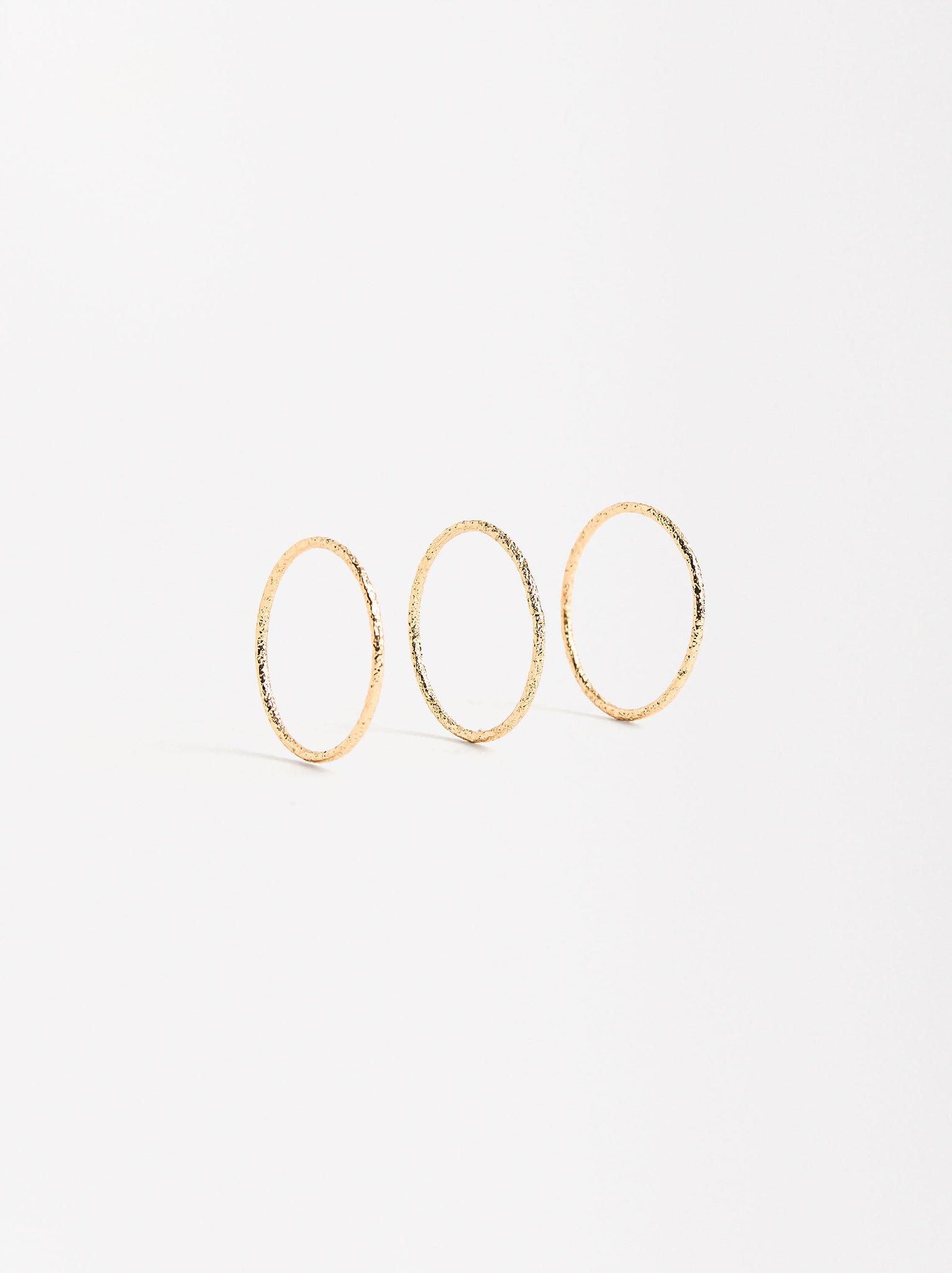 Set Of Hammered Effect Rings