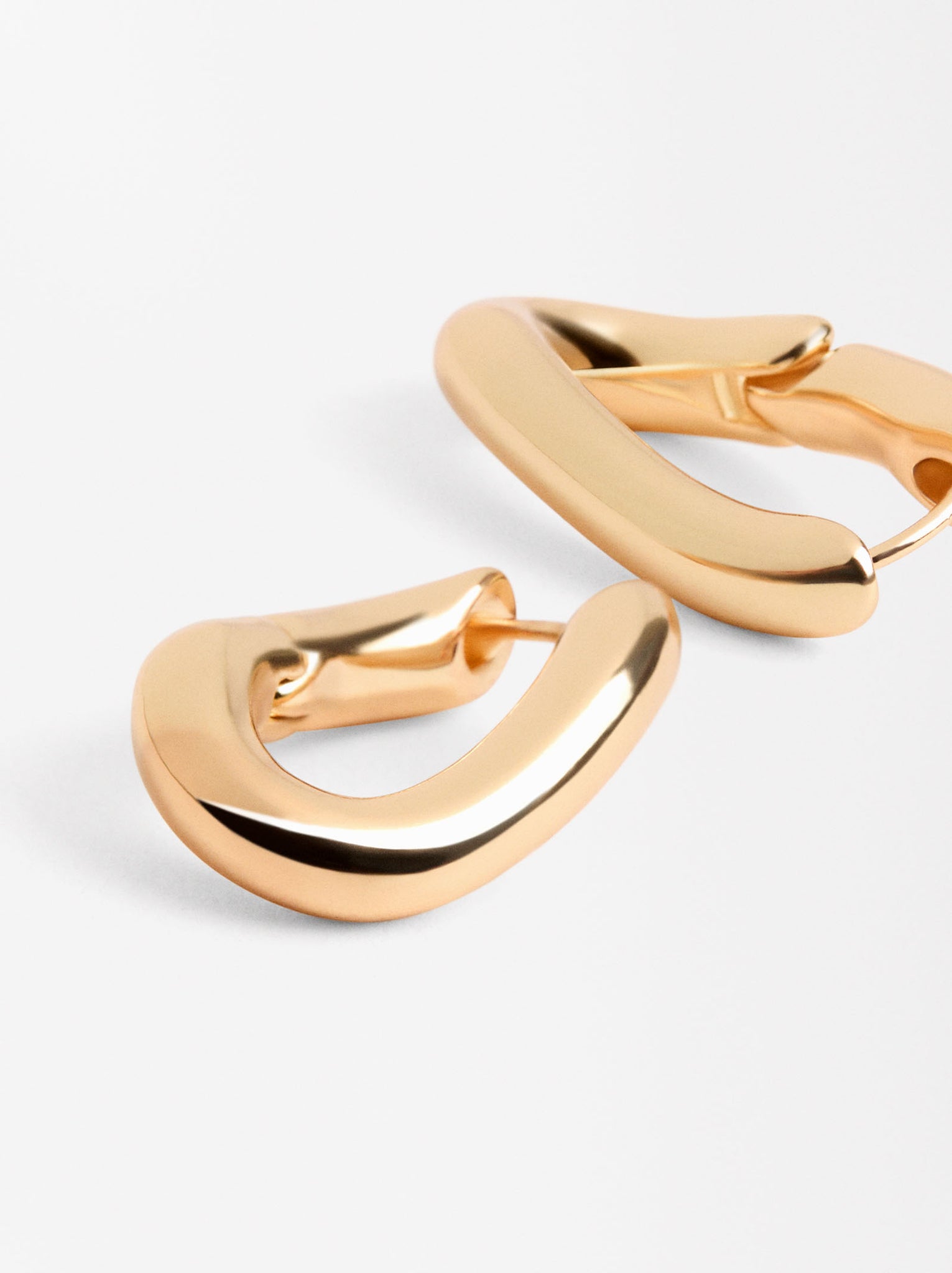 Oval Gold Hoop Earrings