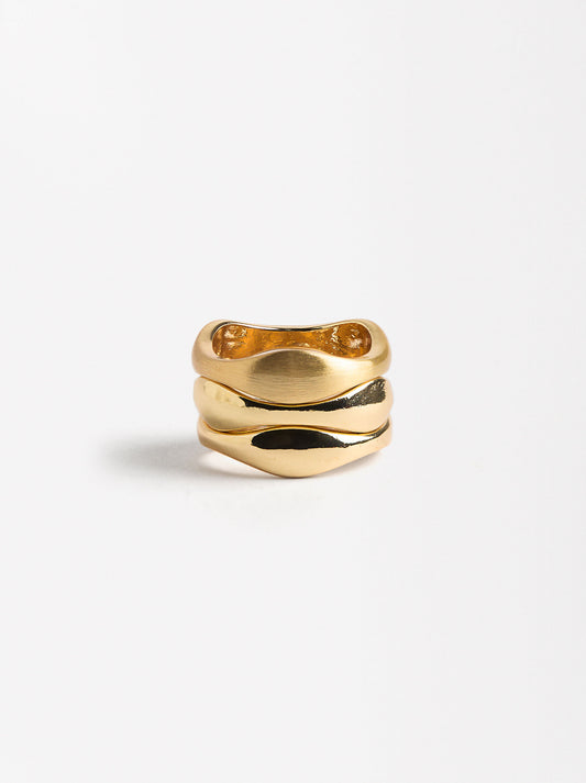 Set Of Wavy Rings