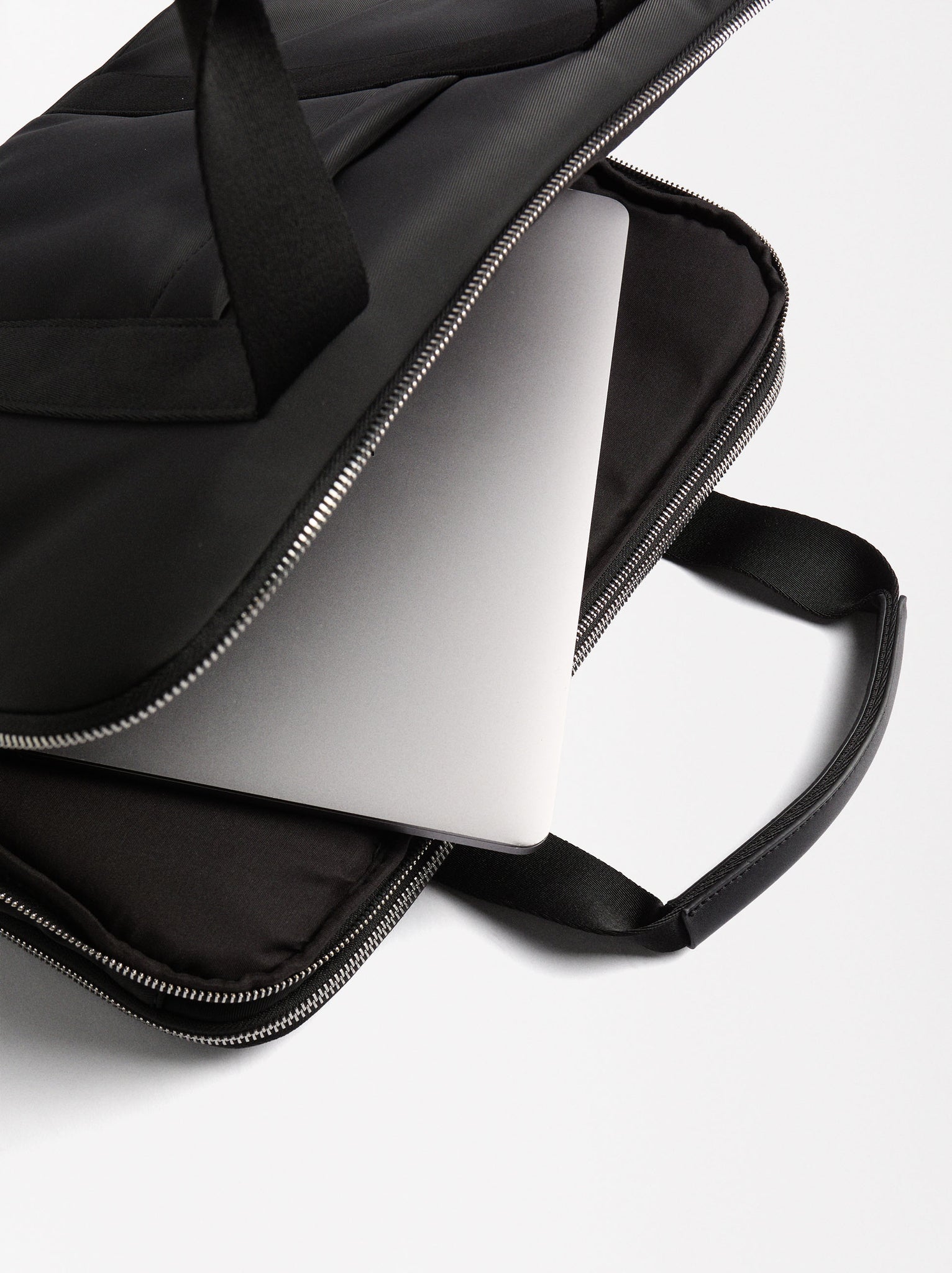 Nylon-Effect Bag For 13" Laptop