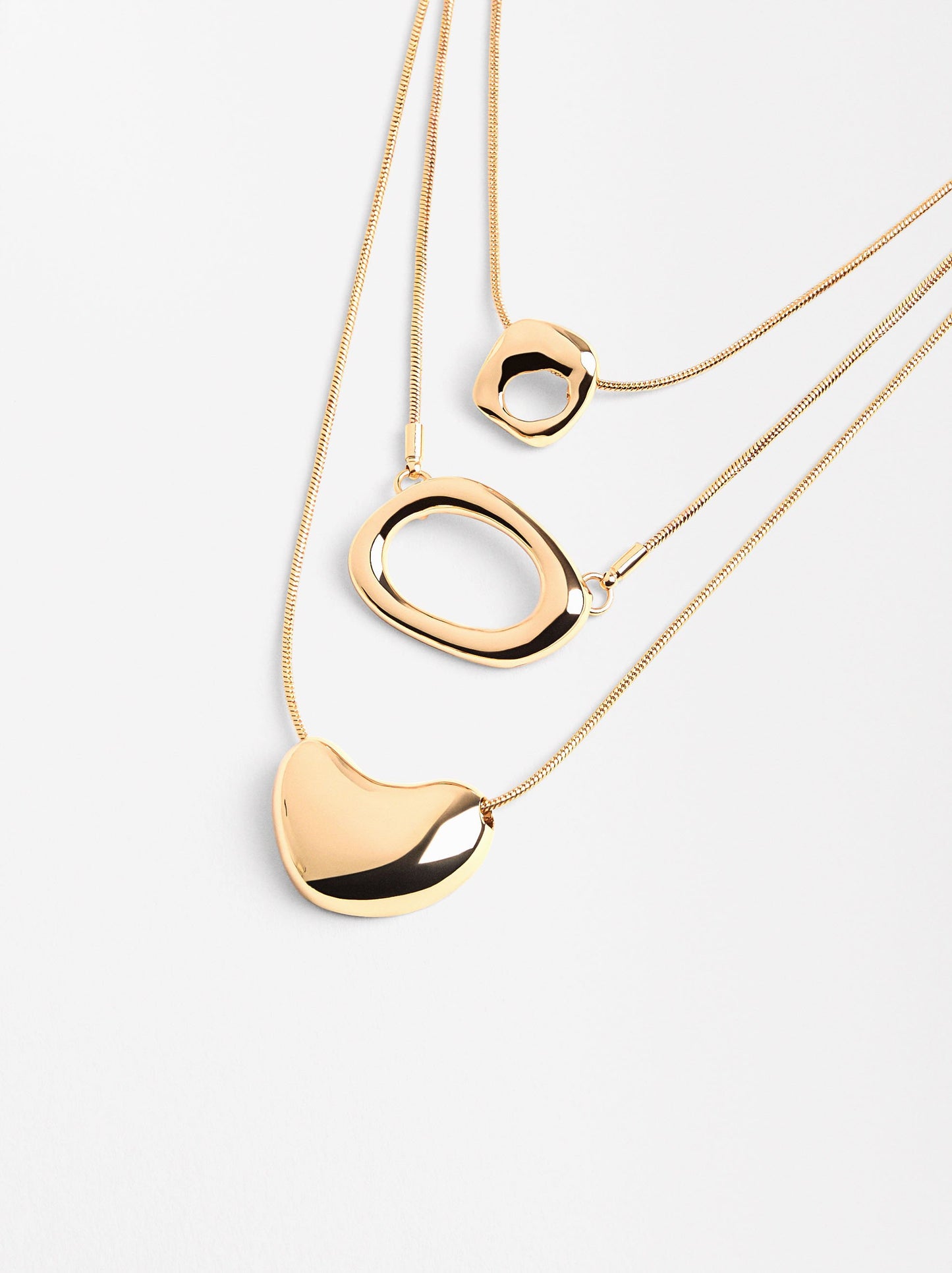 Set Of Pendant Necklaces