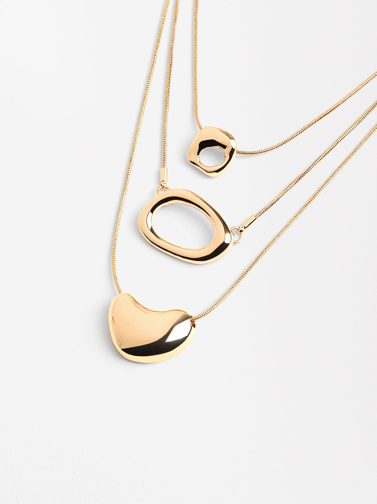Set Of Pendant Necklaces