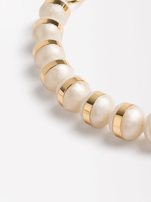 Short Necklace With Spheres