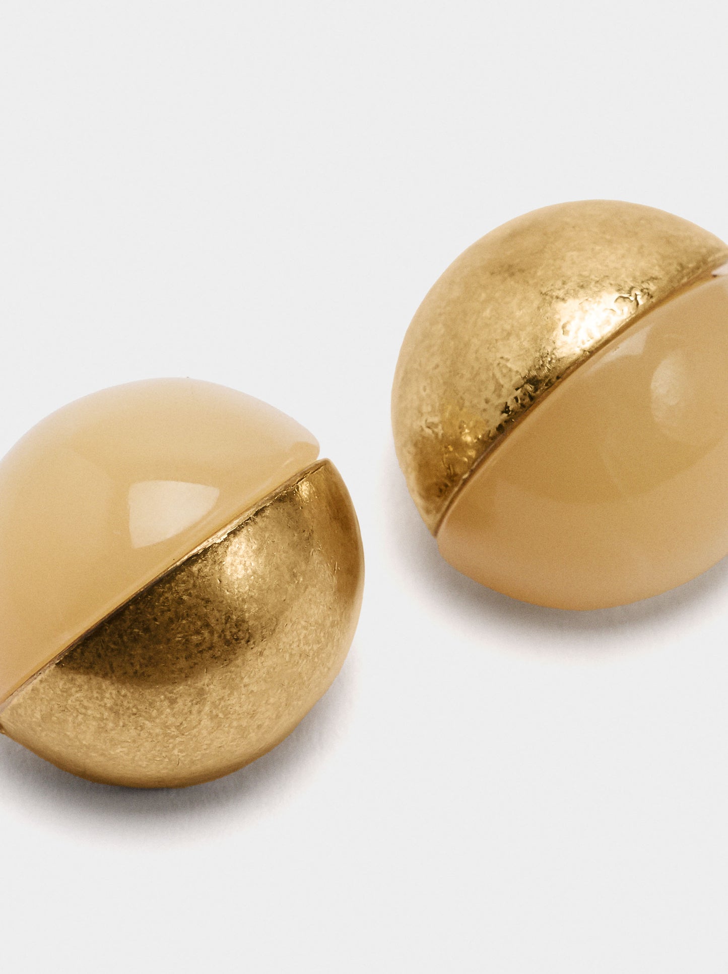 Half Sphere Earrings With Resin