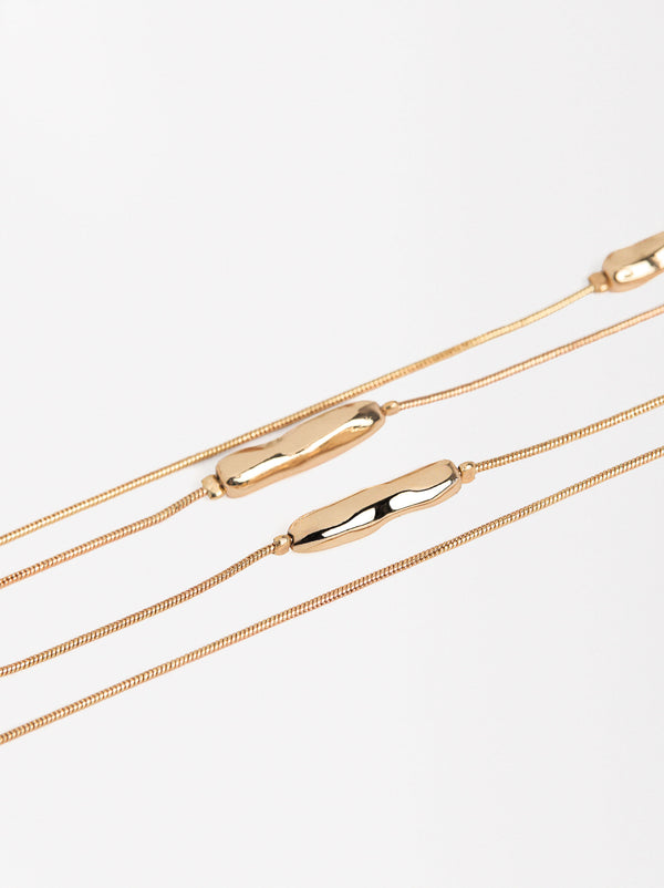 Long Necklace With Metallic Details