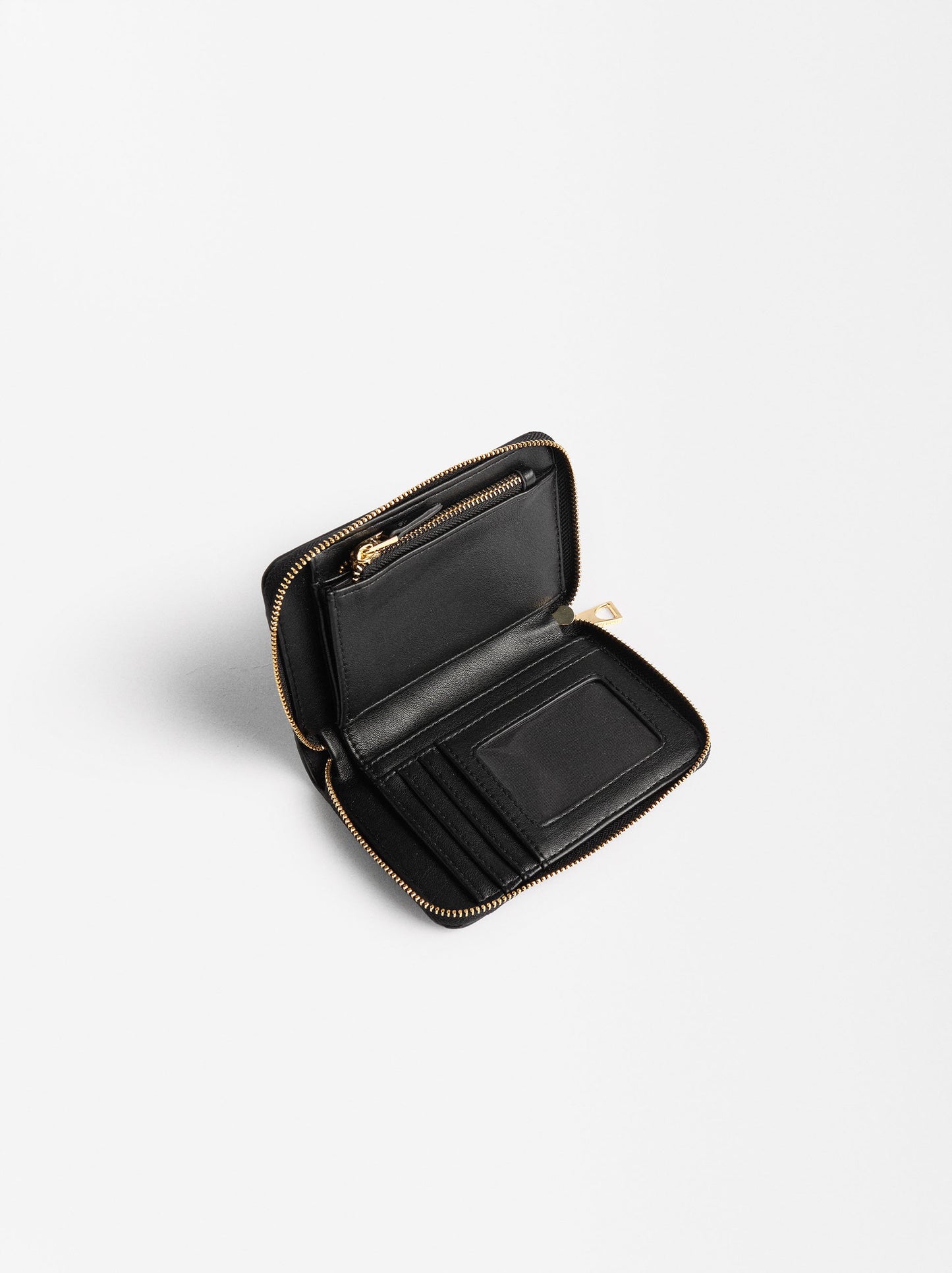 Basic Textured Wallet