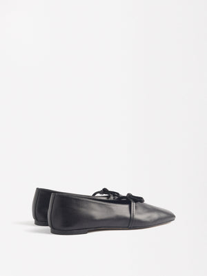 Leather Ballet Flats With Bow