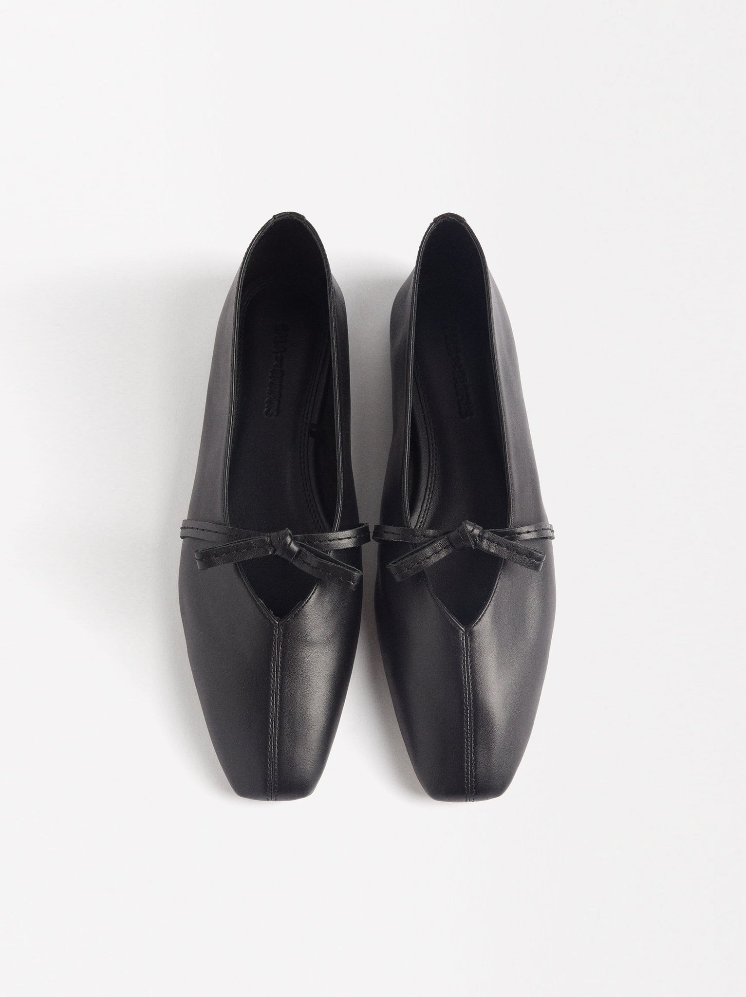 Leather Ballet Flats With Bow