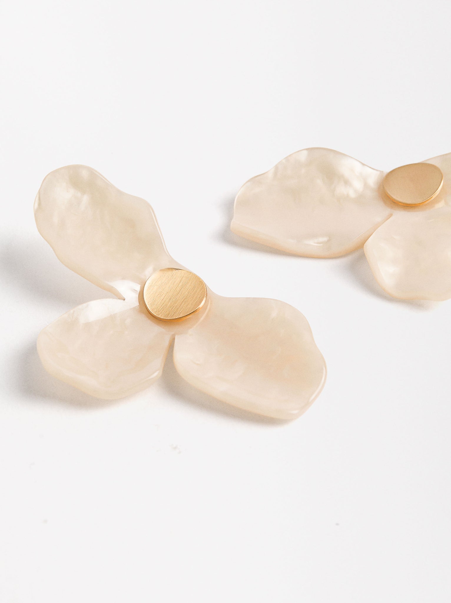 Half-Flower Resin Earrings