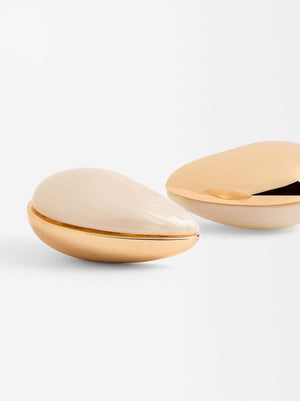 Oval Earrings With Resin
