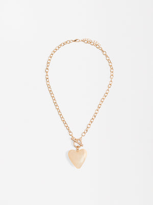 Short Necklace With Heart Pendant