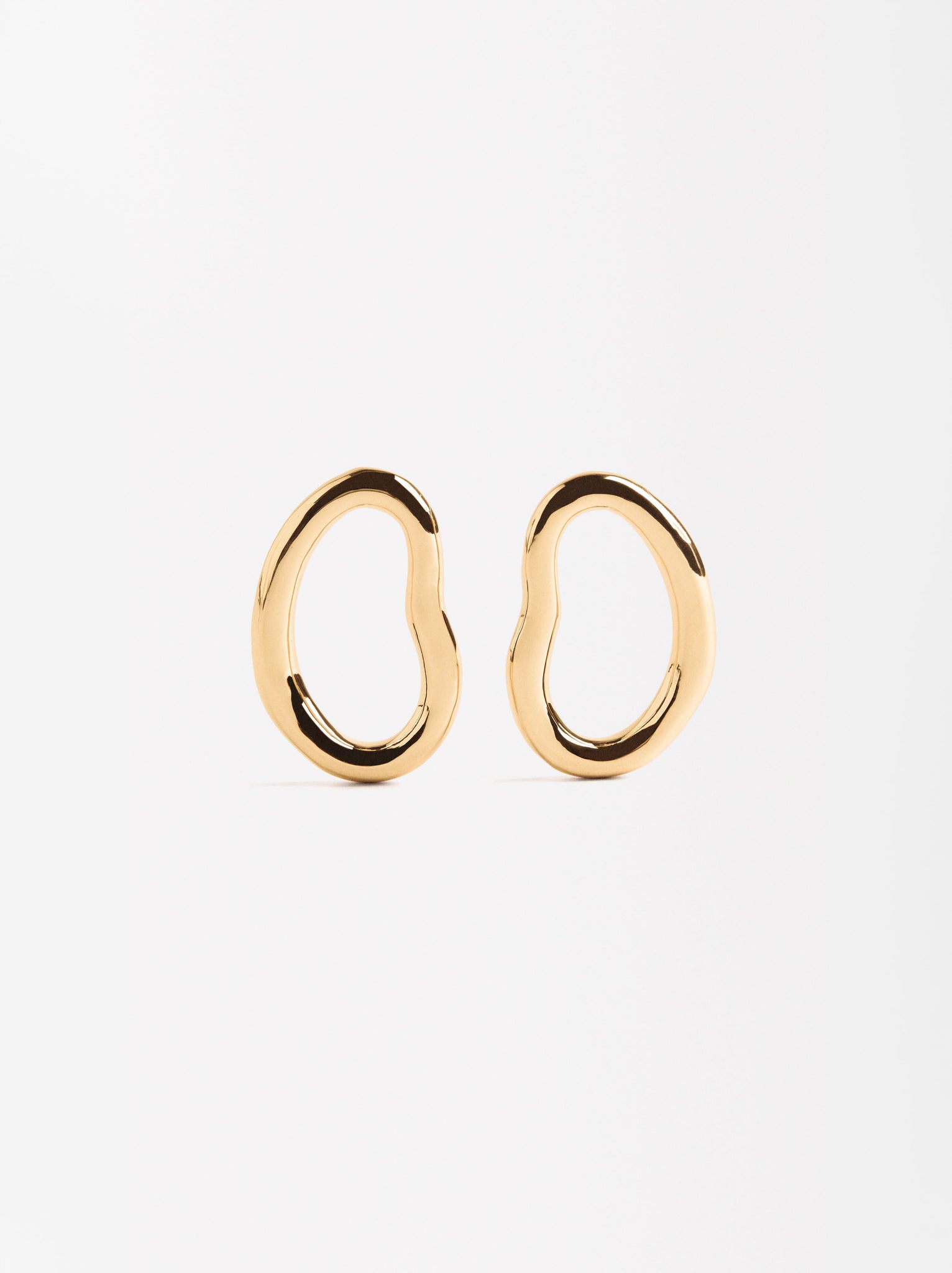 Maxi Oval Hoop Earrings