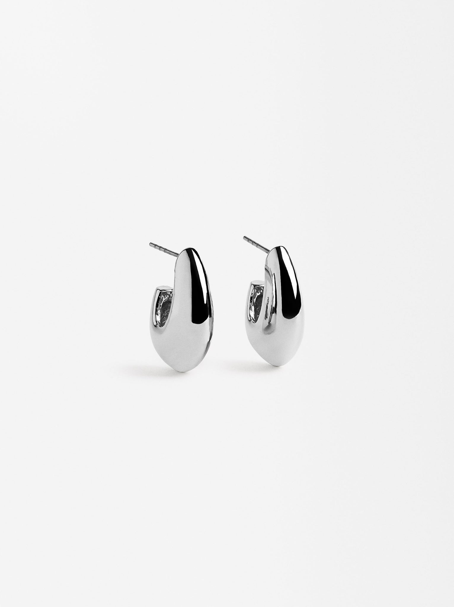 Medium Oval Earrings