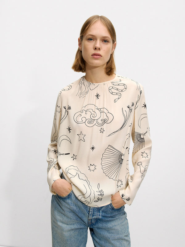 Long-Sleeved Patterned Shirt