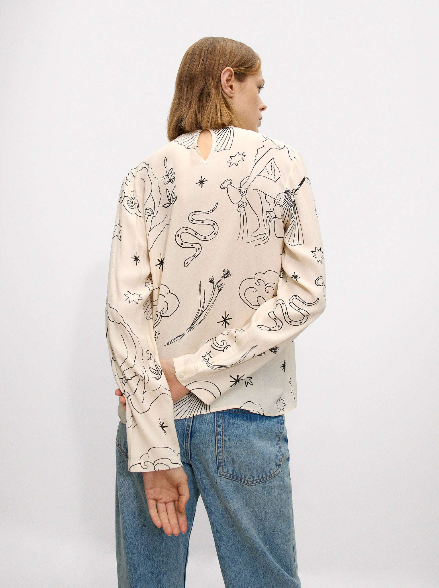 Long-Sleeved Patterned Shirt