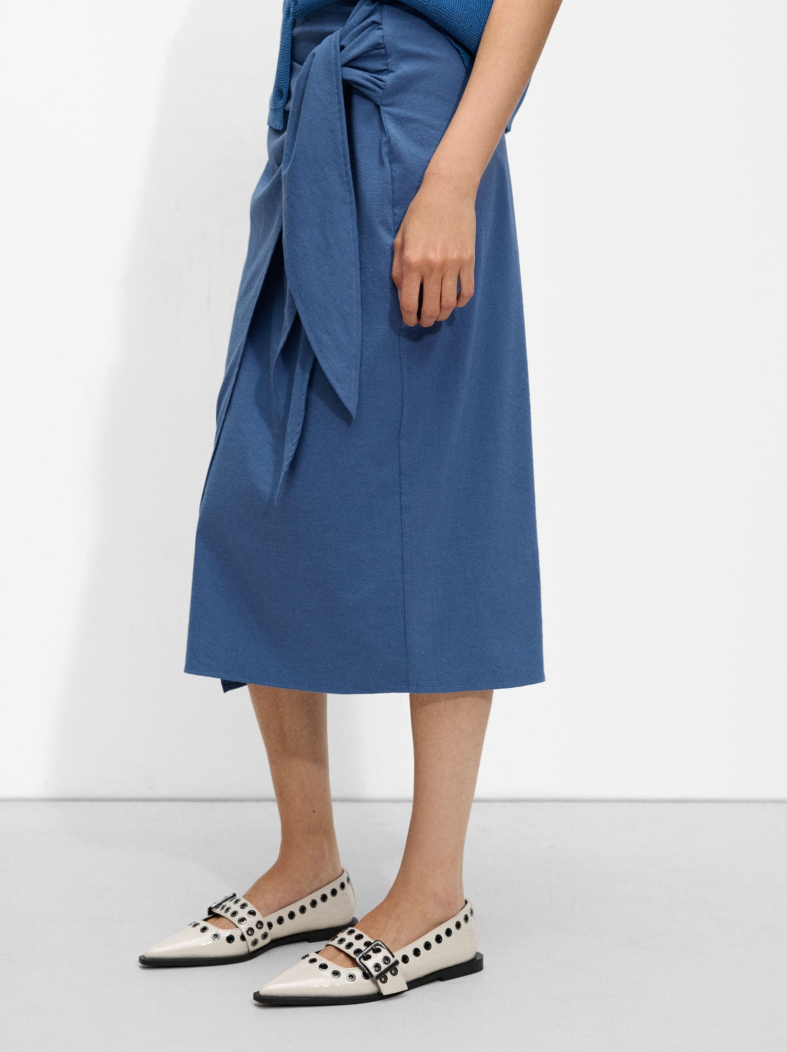 Midi Skirt With Knot