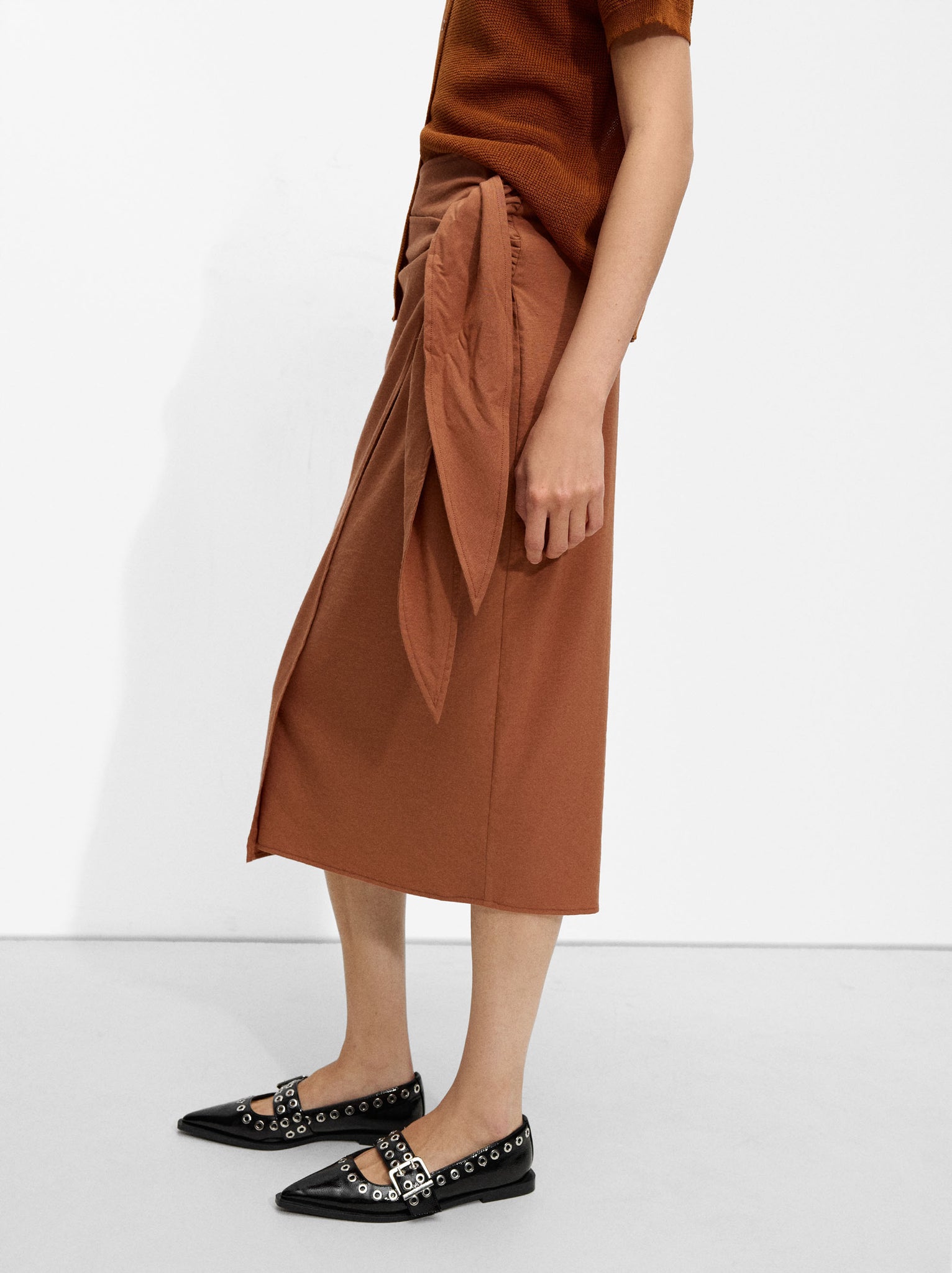 Midi Skirt With Knot