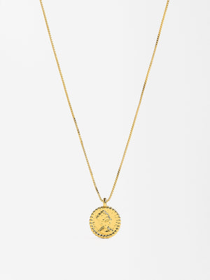 Short Medal Necklace With 18k Gold Plating