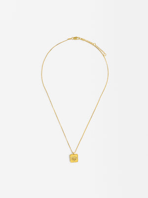 Short Eye Medal Necklace With 18k Gold Plating