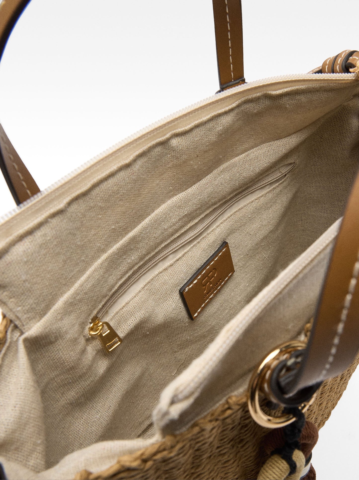 Tote Bag With Straw Effect
