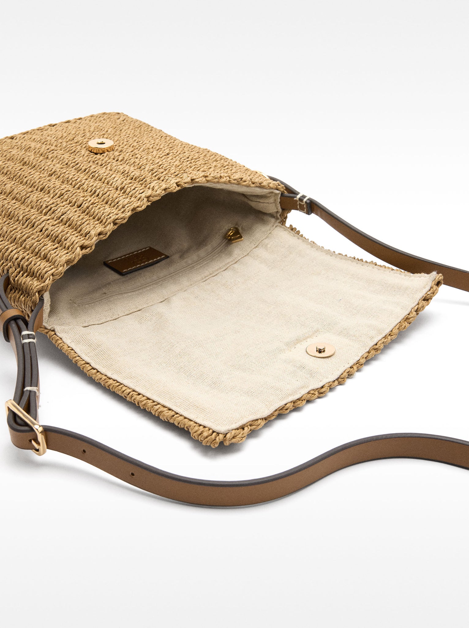 Crossbody Bag With Straw Effect