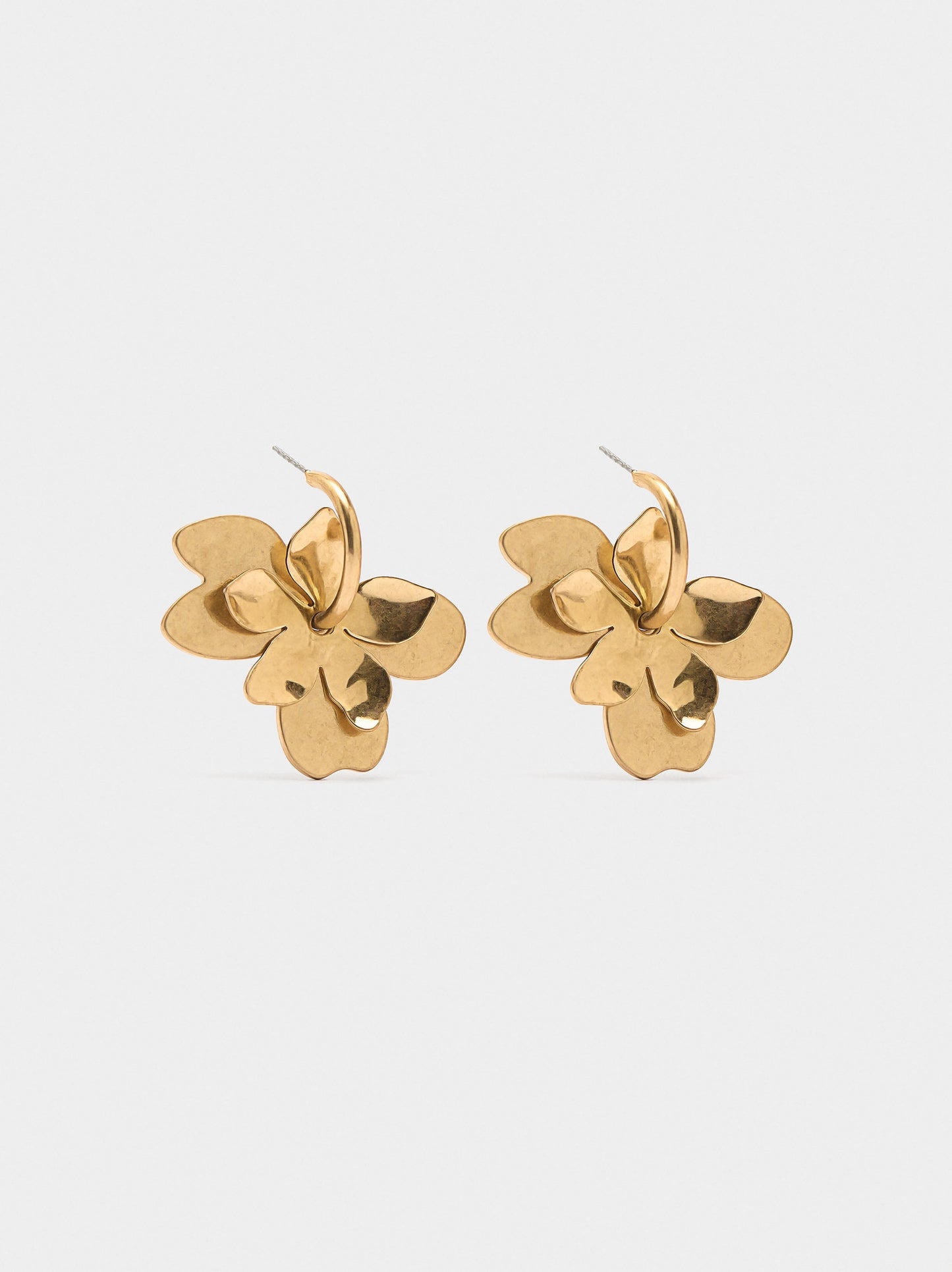 Open Hoop Earrings With Double Flower
