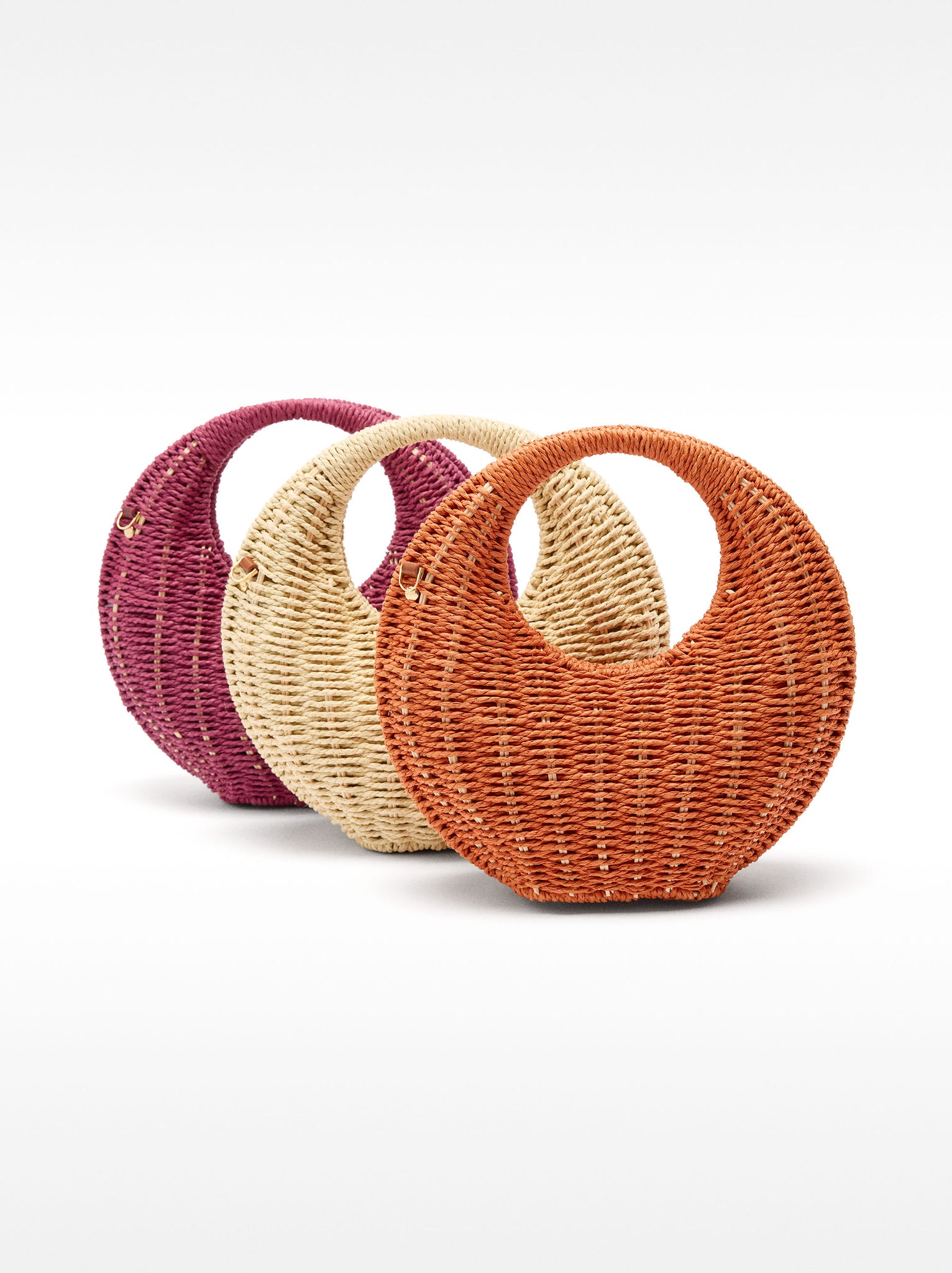 Round Straw-Effect Crossbody Bag