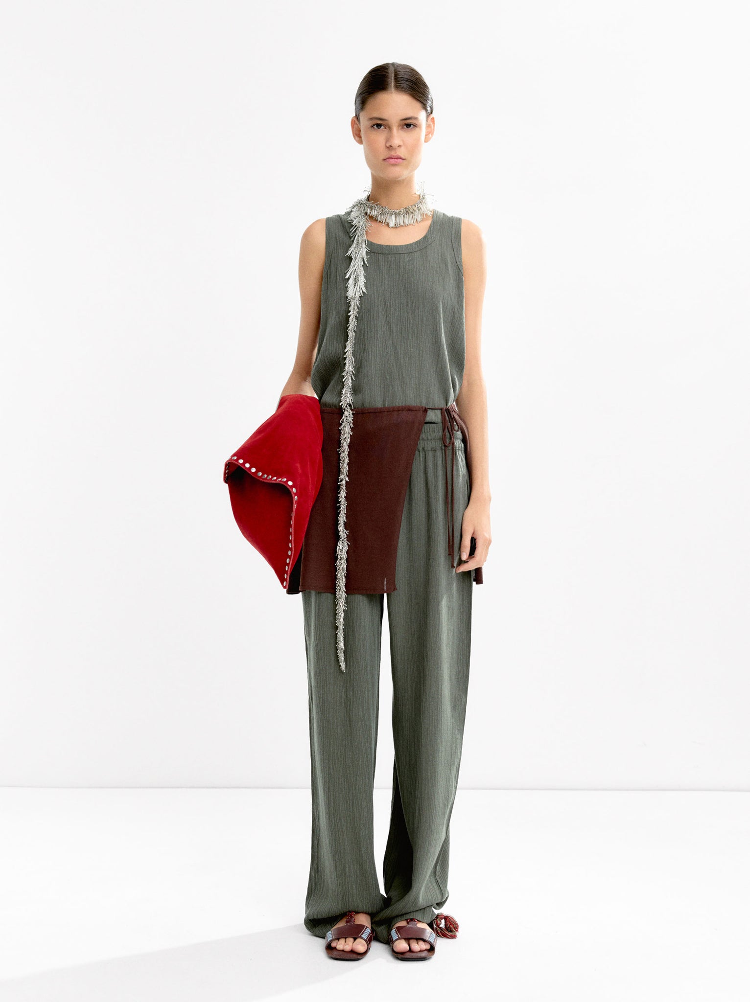Loose-Fitting Trousers With Elastic Waistband