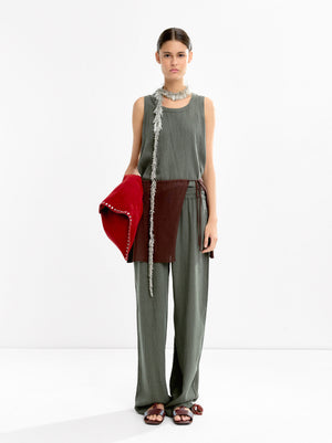 Loose-Fitting Trousers With Elastic Waistband