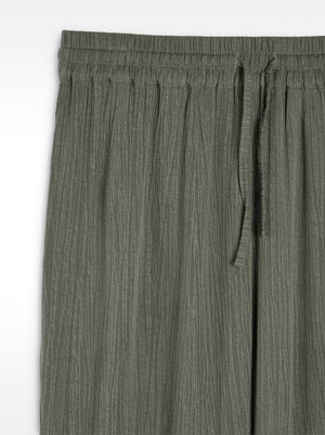 Loose-Fitting Trousers With Elastic Waistband