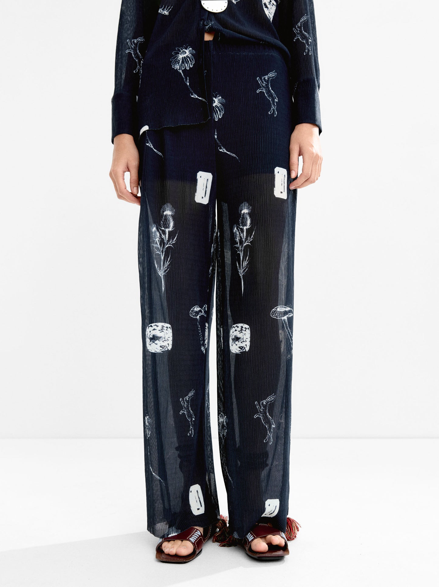 Printed Loose-Fitting Trousers
