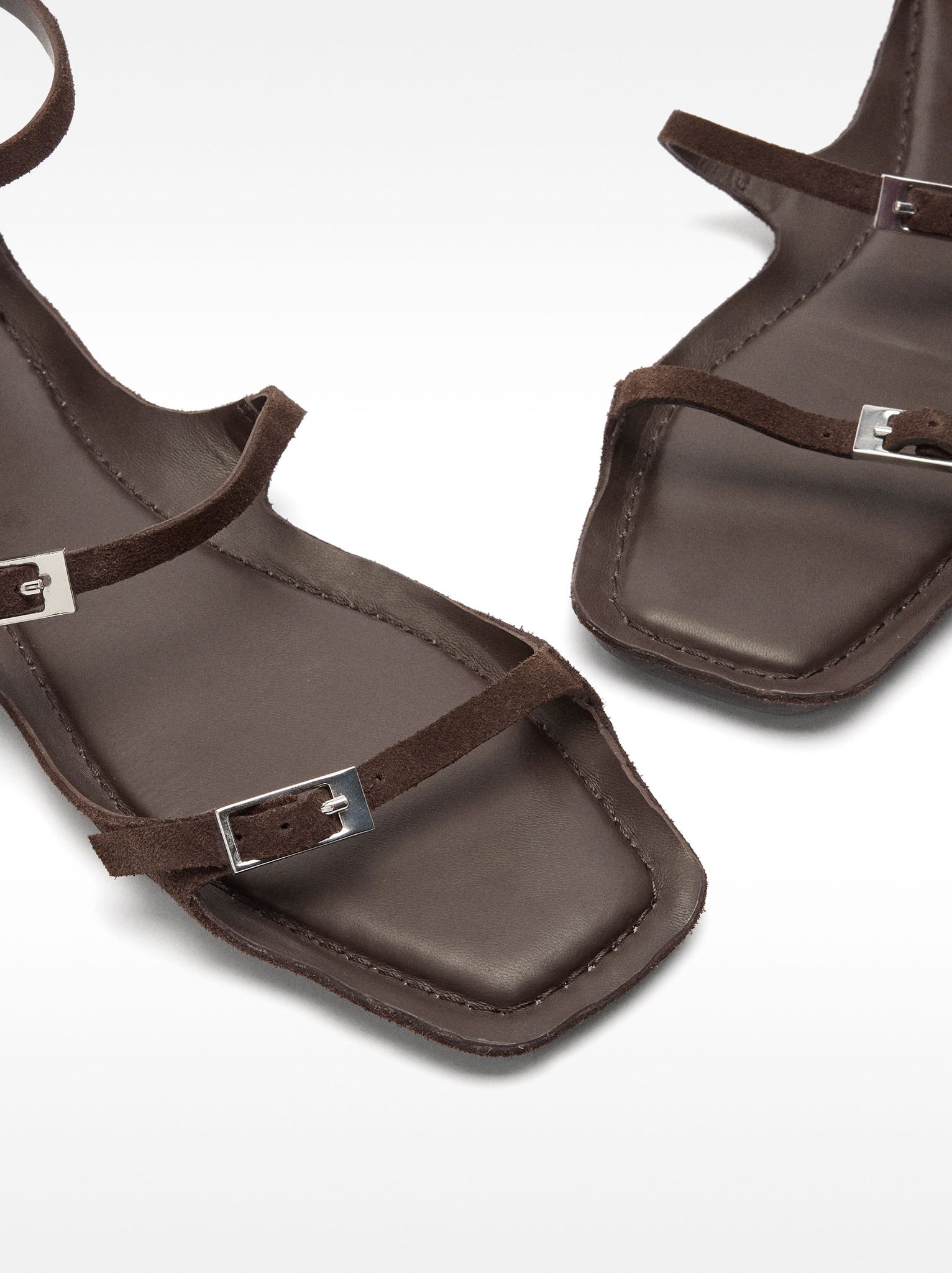 Flat Leather Sandals With Buckles