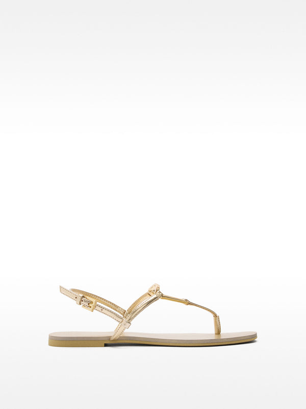 Flat Sandals With Metallic Detail Straps