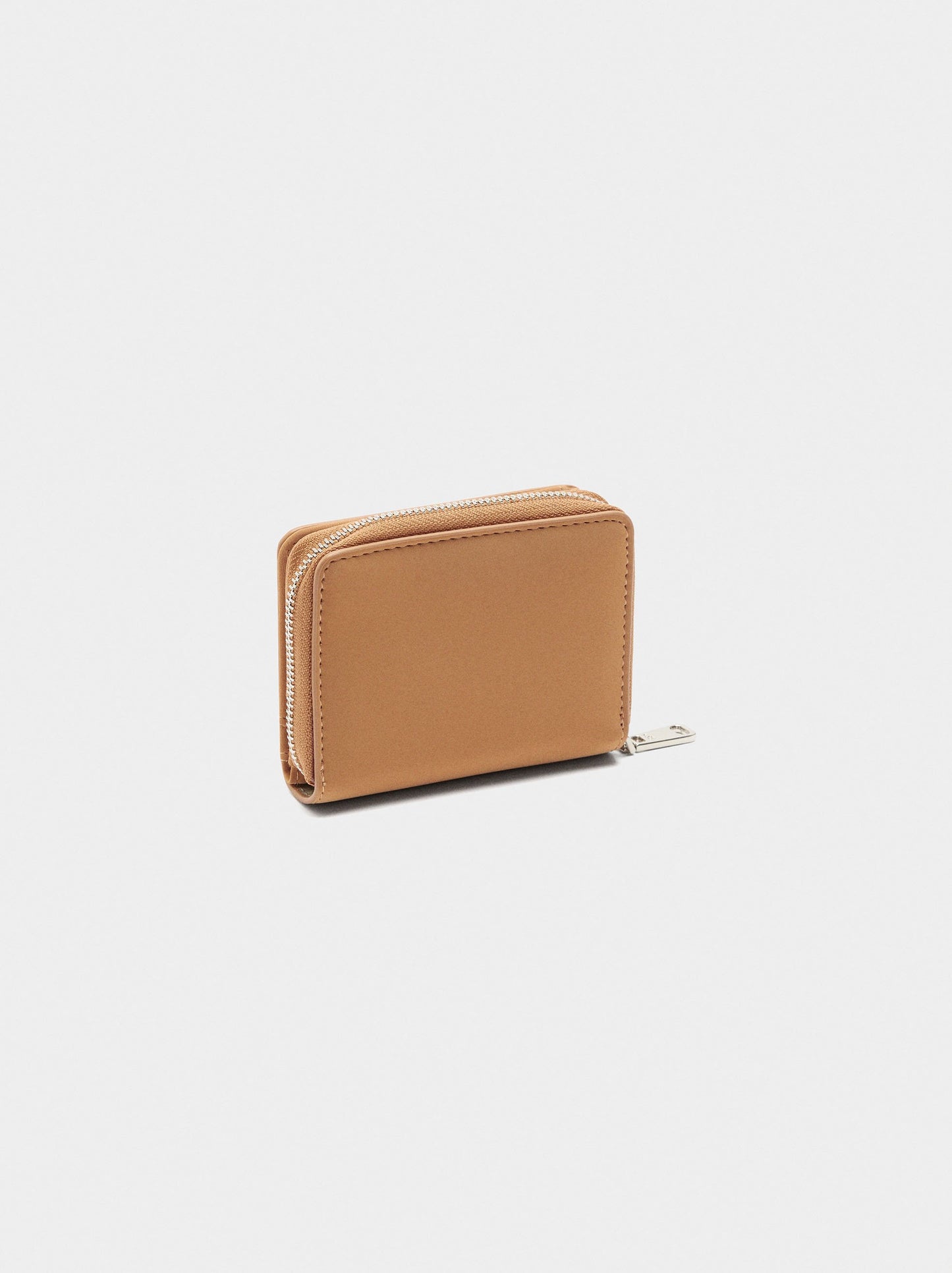 Basic Wallet With Soft Texture