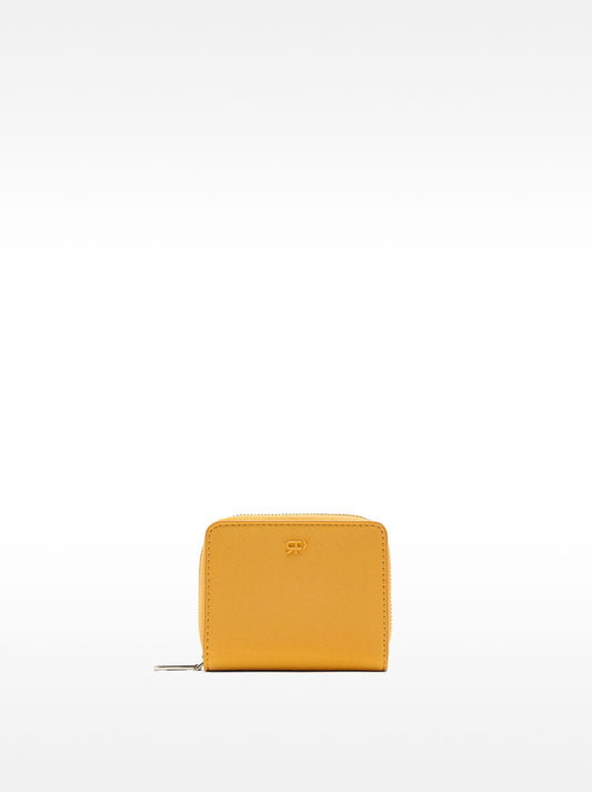 Basic Wallet With Soft Texture