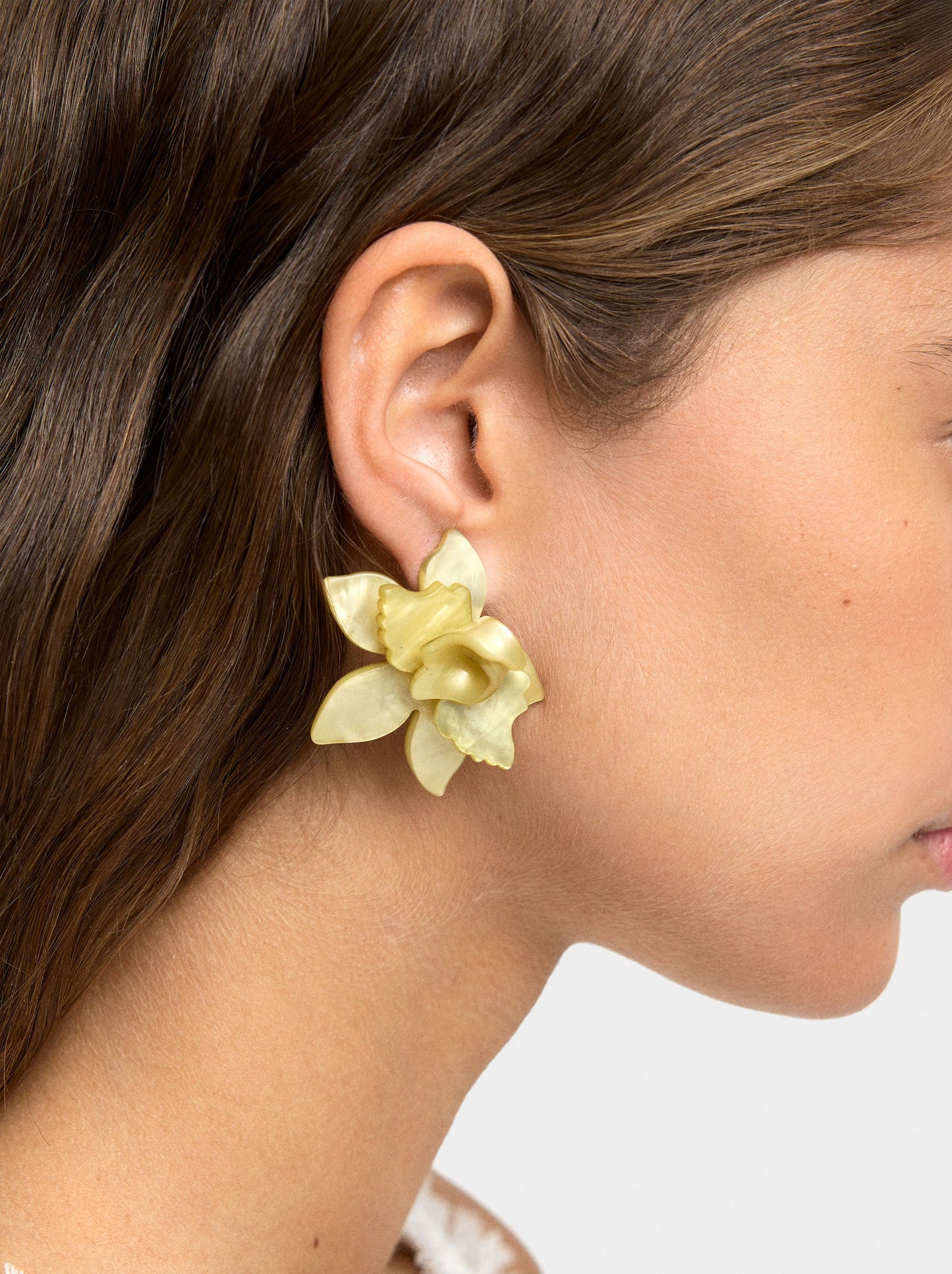 Maxi Flower Hoop Earrings