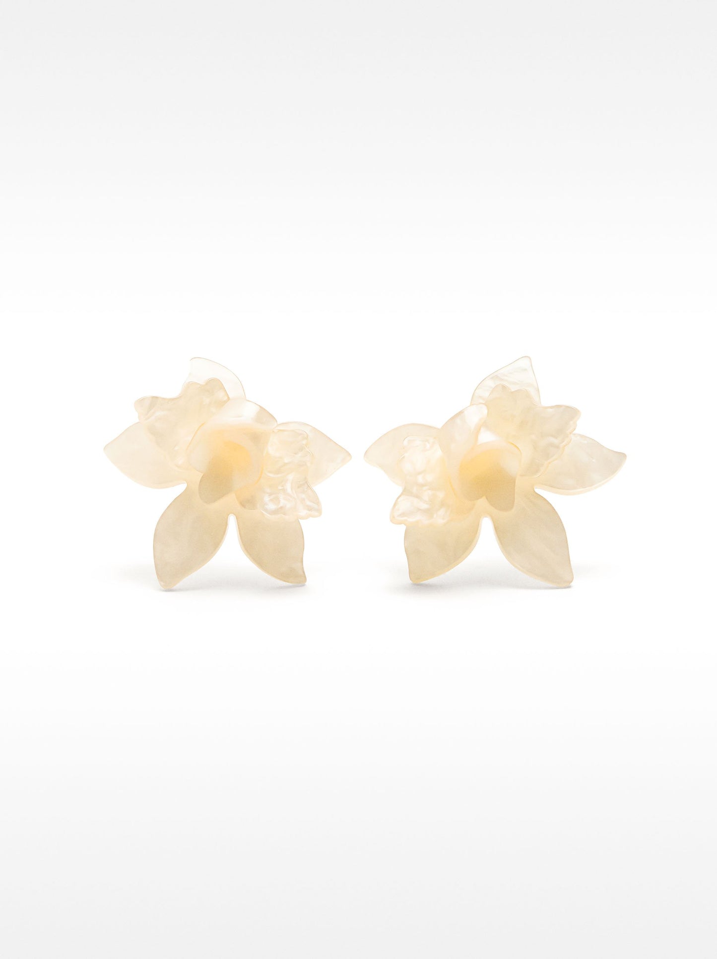 Maxi Flower Hoop Earrings