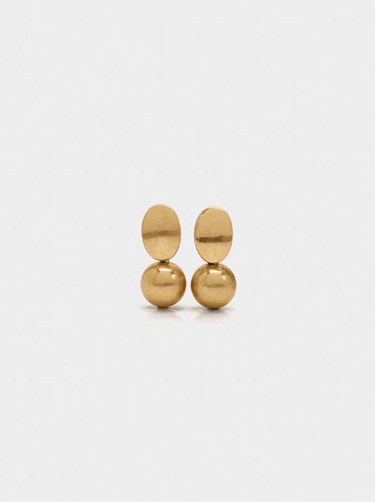 Short Earrings With Resin