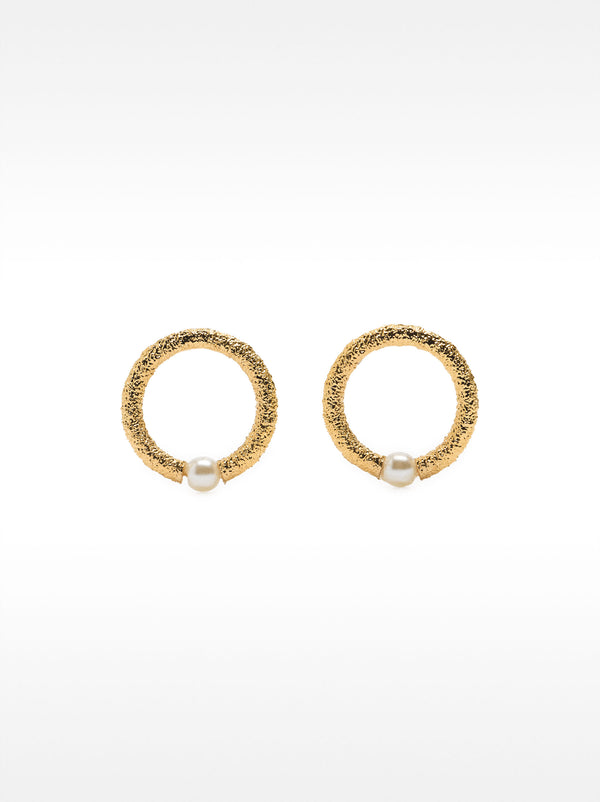 Earrings With Pearls