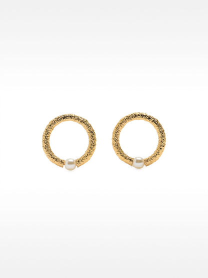 Earrings With Pearls