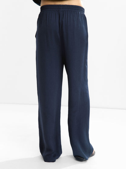 Loose-Fitting Trousers With Elastic Waistband
