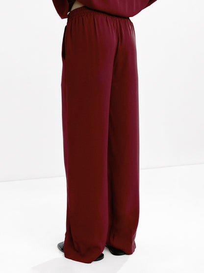 Loose-Fitting Trousers With Elastic Waistband