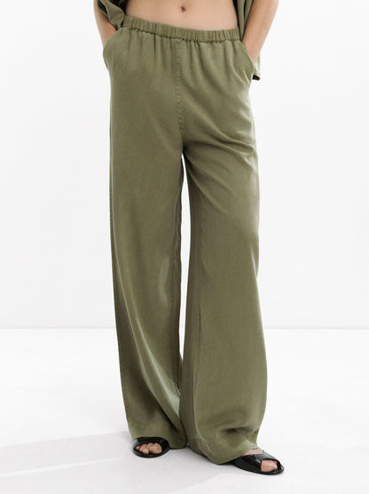 Loose-Fitting Trousers With Elastic Waistband