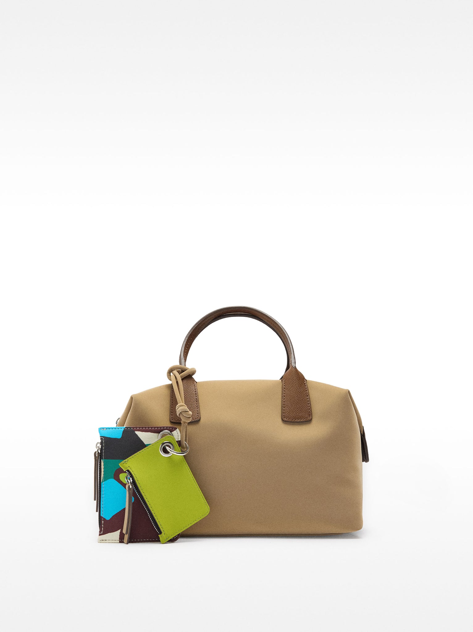 Soft Texture Tote Bag With Pendant M