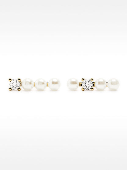 Asymmetric Earrings With Zirconia